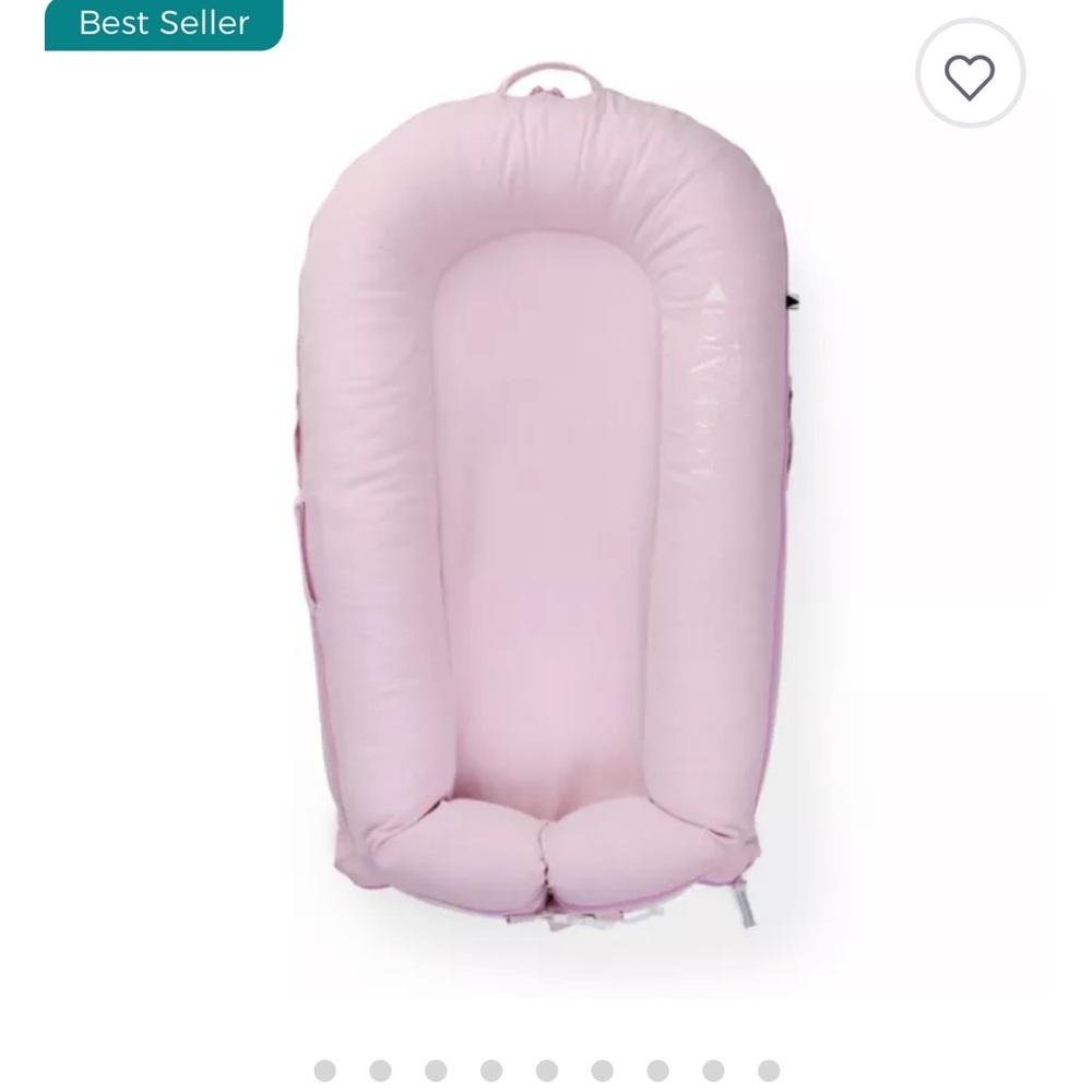 Dock a tot, like new with an extra cover